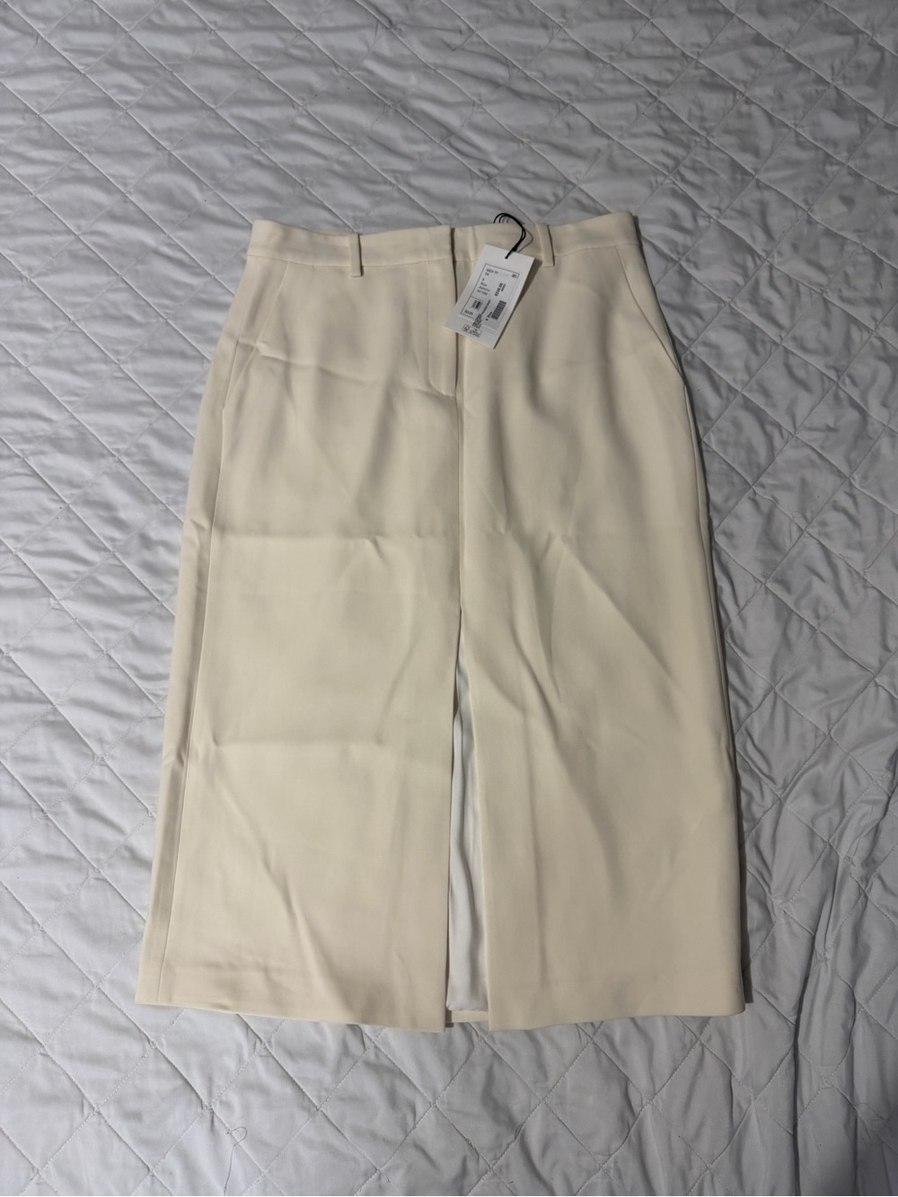 Theory Cream Midi Pencil Skirt with Center Front Slit